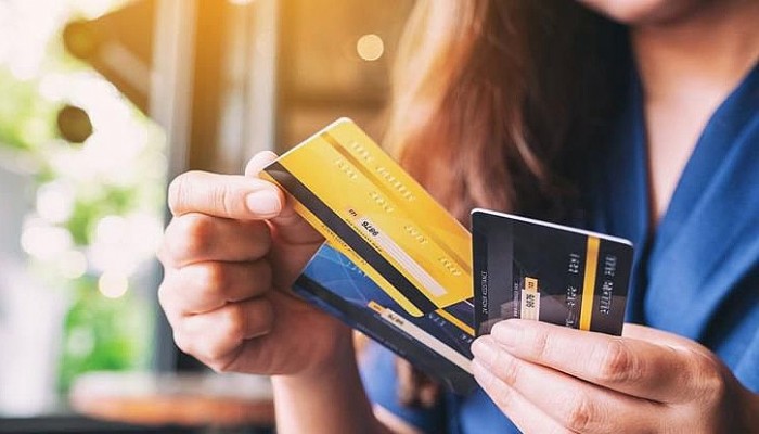 Bankalar kredi kartında ilk somut adımı attı! Nakit avansa taksit sınırı geldi.