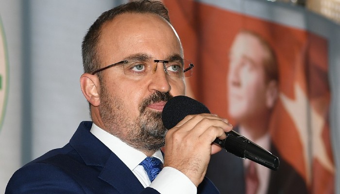 “ÖĞRETMENLERİMİZ GÜÇLÜ BİR GELECEĞE IŞIK TUTUYOR”