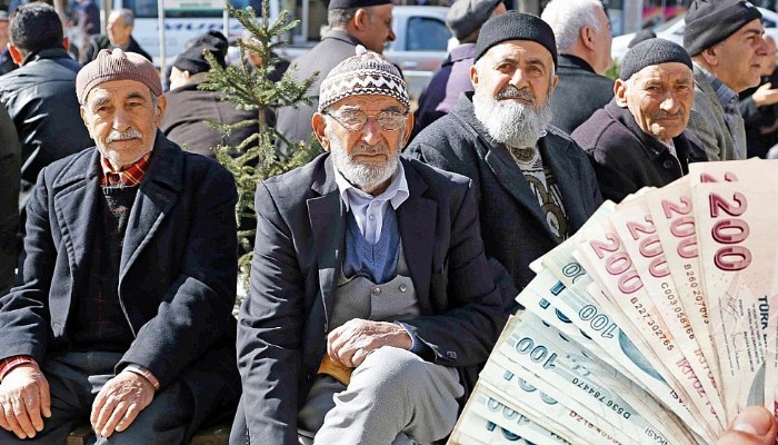 Emeklilerin gözü Kabine Toplantısı'nda!