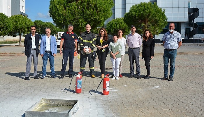 Çanakkale Ticaret Borsası'nda Uygulamalı Yangın Tatbikatı Gerçekleştirildi.