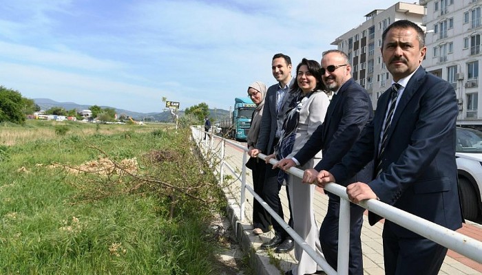 Turan, Sarıçay üzerinde 4. Köprünün yapılacağının müjdesini verdi.