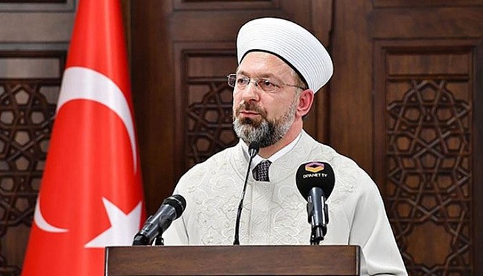 Diyanet'ten teravih namazı kararı