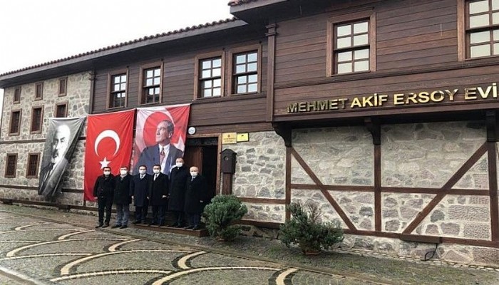 Vali İlhami AKTAŞ, Milli Şairimiz Mehmet Akif Ersoy Müze Evini Ziyaret Etti