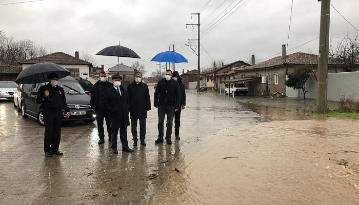 Vali İlhami AKTAŞ, Su Yükselmesinden Etkilenen Biga İlçesinde İncelemelerde Bulundu