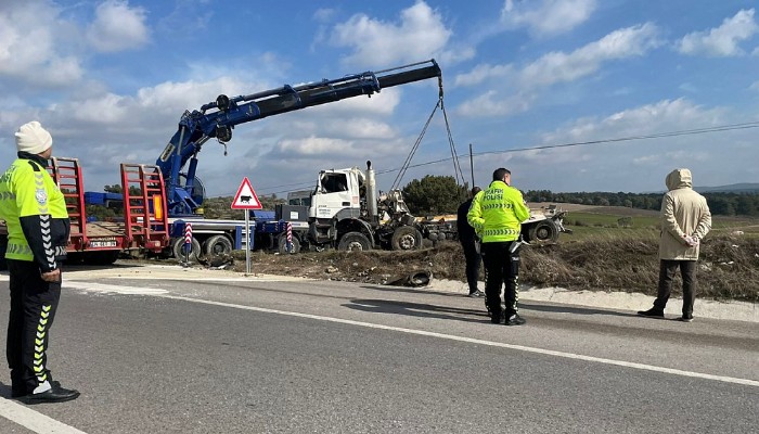 Çanakkale İzmir Yolunda Ölümlü Kaza 1 Ölü